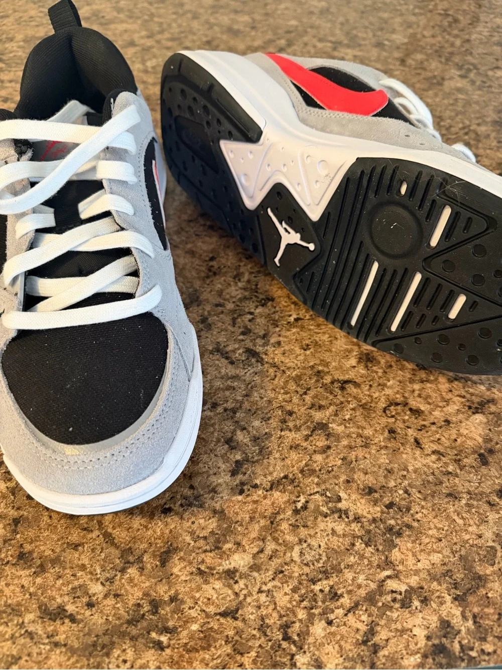 Jordan CMFT ERA Men’s Black/Grey/Red Shoes(9)